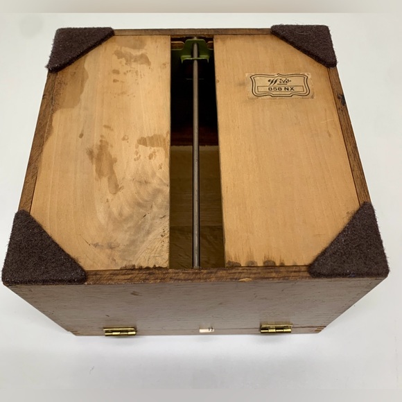 Early 20th Century Antique Weis Hinge Lidded Dovetail Jointed Oak File Box - Picture 14 of 16